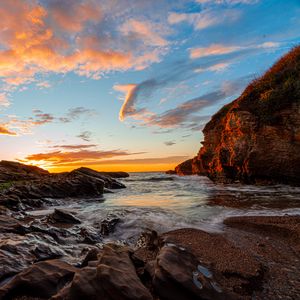 Превью обои скалы, вода, берег, закат, природа