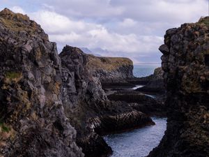 Превью обои скалы, вода, побережье, пейзаж