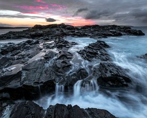 Превью обои скалы, вода, водопад, пейзаж, сумерки