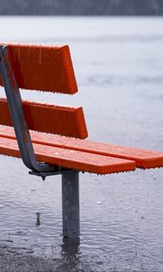Превью обои скамейка, дождь, ливень, лужи