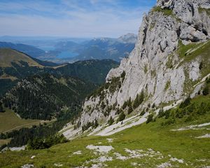 Превью обои склон, деревья, горы, пейзаж