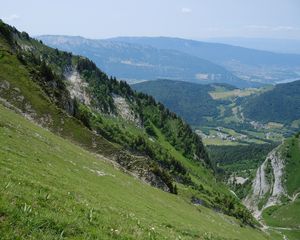 Превью обои склон, трава, холмы, долина, природа