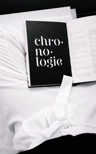 Превью обои слово, надпись, книга, текст, белый