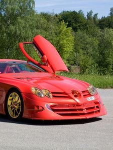 Превью обои slr mclaren, 999, 2011, mercedes-benz, red gold dream ueli anliker