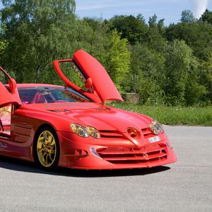 Превью обои slr mclaren, 999, 2011, mercedes-benz, red gold dream ueli anliker