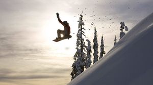Превью обои сноуборд, прыжок, спуск, вечер