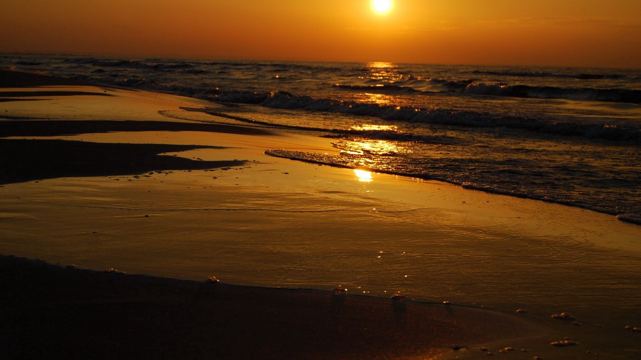 Обои солнце, диск, закат, море, волны, океан, журчание, спокойствие