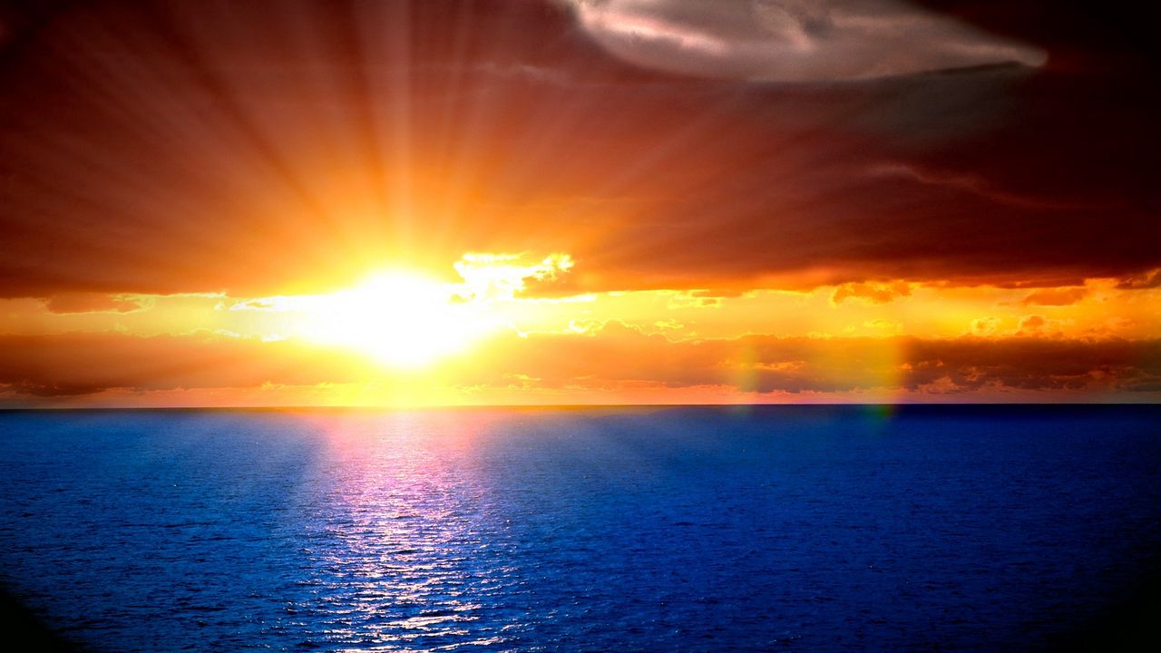 Обои солнце, лучи, небо, горизонт, оранжевый, закат, свет, рябь, море