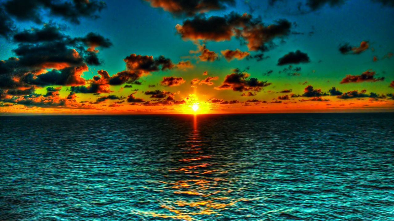 Обои солнце, облака, горизонт, море, вода, цвета