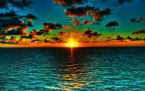 Превью обои солнце, облака, горизонт, море, вода, цвета