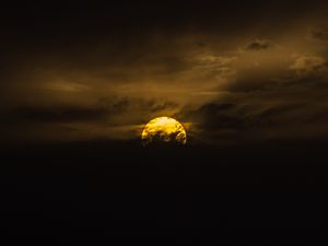 Превью обои солнце, закат, облака, небо
