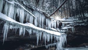 Превью обои сосульки, лед, зима, солнце