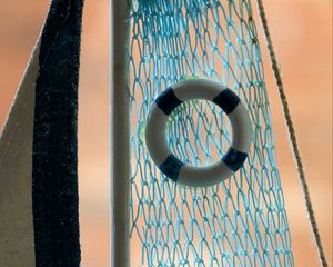 Превью обои спасательный круг, сетка, синий, белый