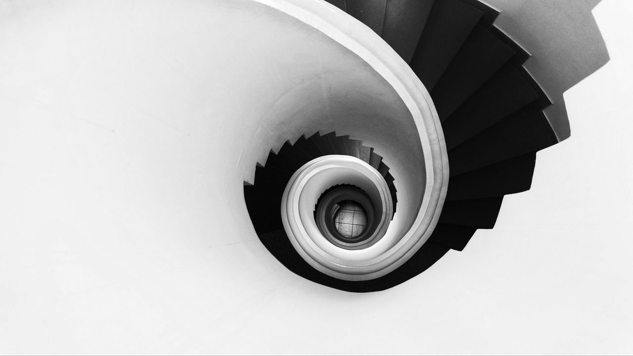 Обои спираль, лестница, чб, минимализм