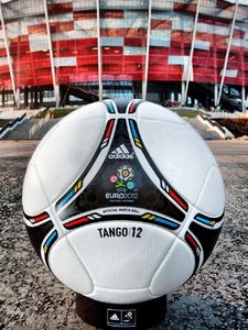 Превью обои стадион, кожа, мяч, евро 2012