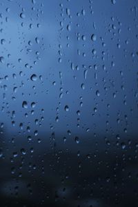 Превью обои стекло, капли, мокрый, дождь, прозрачный, угрюмый, окно