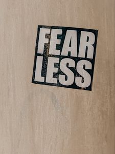 Превью обои страх, фраза, мотивация, надпись, стикер