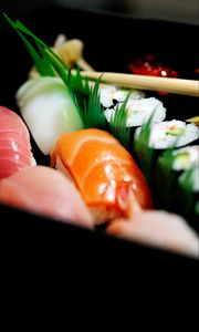 Превью обои суши, роллы, лосось, рыба, еда