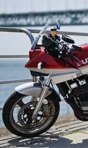 Превью обои suzuki katana, suzuki, мотоцикл, байк, красный
