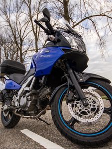 Превью обои suzuki, suzuki v-strom, мотоцикл, байк, синий