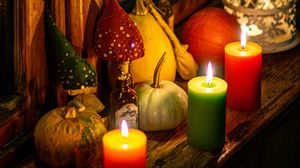 Превью обои свеча, гирлянда, лампа, свечение, осень
