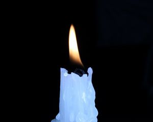 Превью обои свеча, огонь, гореть, белый, воск