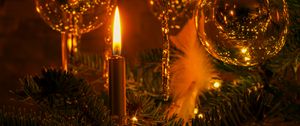 Превью обои свеча, шар, украшения, новый год, рождество