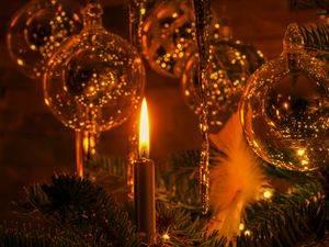 Превью обои свеча, шар, украшения, новый год, рождество