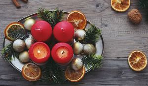 Превью обои свечи, рождество, ель, апельсины