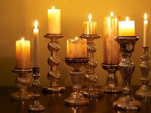 Превью обои свечи, свет, огонь, подсвечник