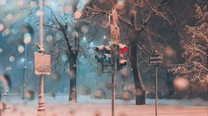 Превью обои светофор, снег, метель, зима, улица