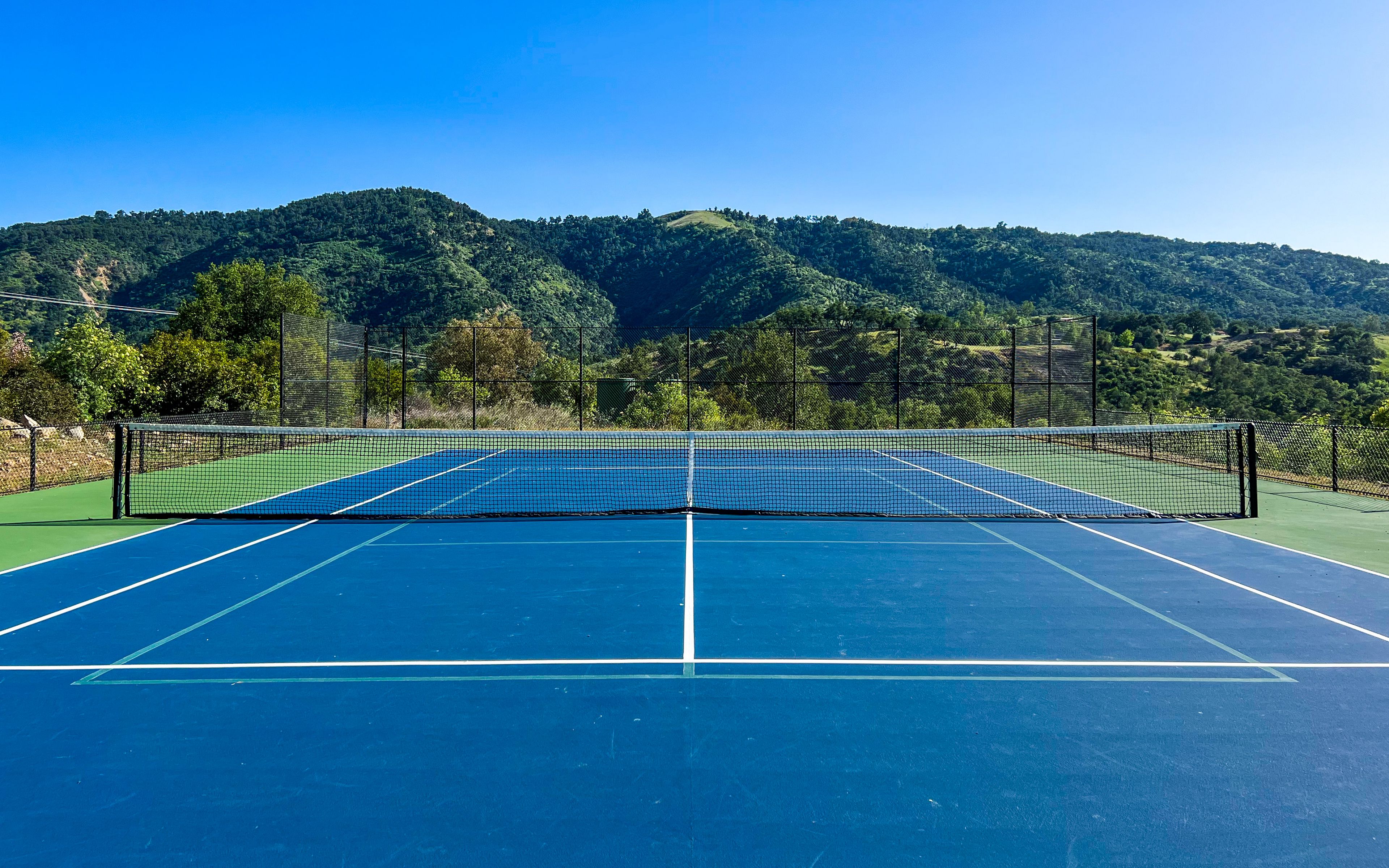 Теннисные корты Батуми