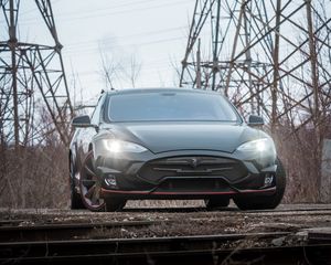 Превью обои tesla model s, tesla, фары, вид спереди