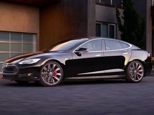 Превью обои tesla model s, tesla motors, вид сбоку