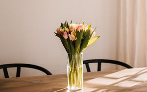 Превью обои тюльпаны, цветы, букет, ваза, интерьер