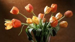 Превью обои тюльпаны, цветы, букет, ваза, весна