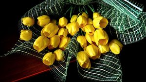Превью обои тюльпаны, цветы, желтые, букет, оформление
