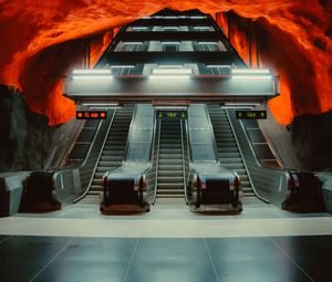 Превью обои тоннель, эскалатор, метро, станция, архитектура