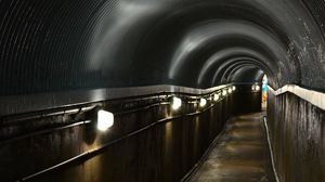Превью обои тоннель, коридор, фонари, освещение