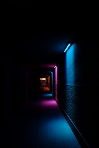 Превью обои тоннель, коридор, свечение, темный