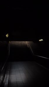 Превью обои тоннель, лестница, темный, темнота