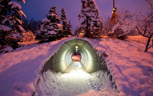Превью обои тоннель, труба, зима, снег, свет
