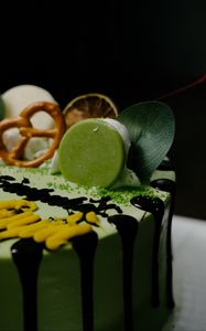 Превью обои торт, десерт, украшения, зеленый
