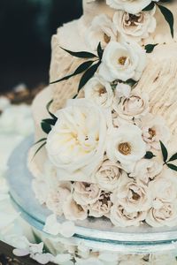 Превью обои торт, цветы, белый, розы, украшение