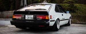 Превью обои toyota ae86, toyota, автомобиль, белый, вид сзади