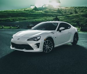Превью обои toyota, автомобиль, спорткар, вид сбоку, белый