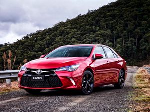 Превью обои toyota, camry, atara, красный, вид спереди