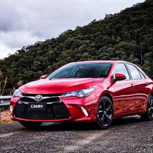 Превью обои toyota, camry, atara, красный, вид спереди