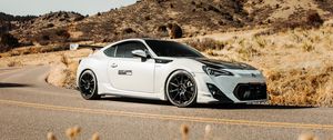 Превью обои toyota gt86, toyota, автомобиль, спорткар, белый