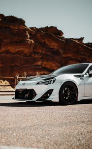 Превью обои toyota gt86, toyota, автомобиль, белый, дорога, скалы